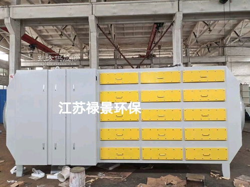 塑料廠空氣凈化設(shè)備的綜合解決方案 UV光氧催化與活性炭吸附一體機(jī)